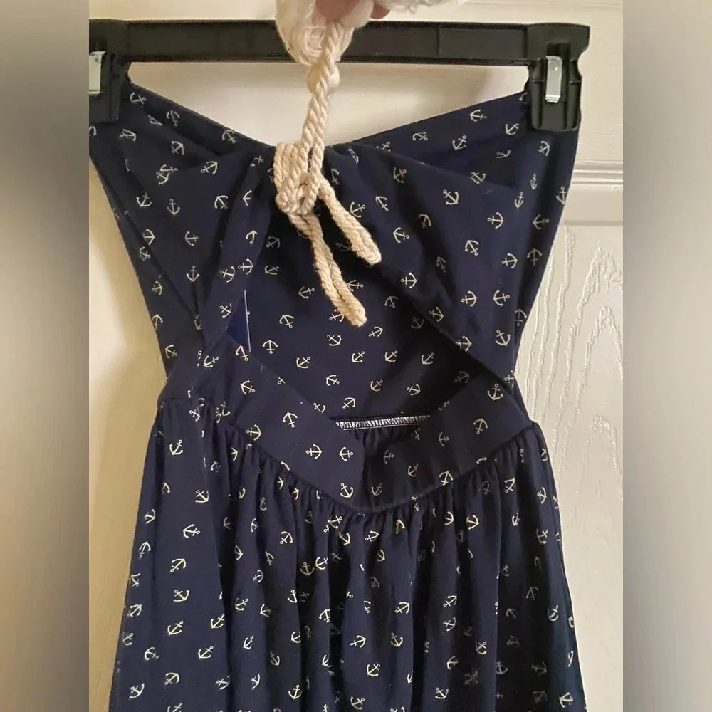 Strapless open back anchor dress NWT - Picture 3 of 5